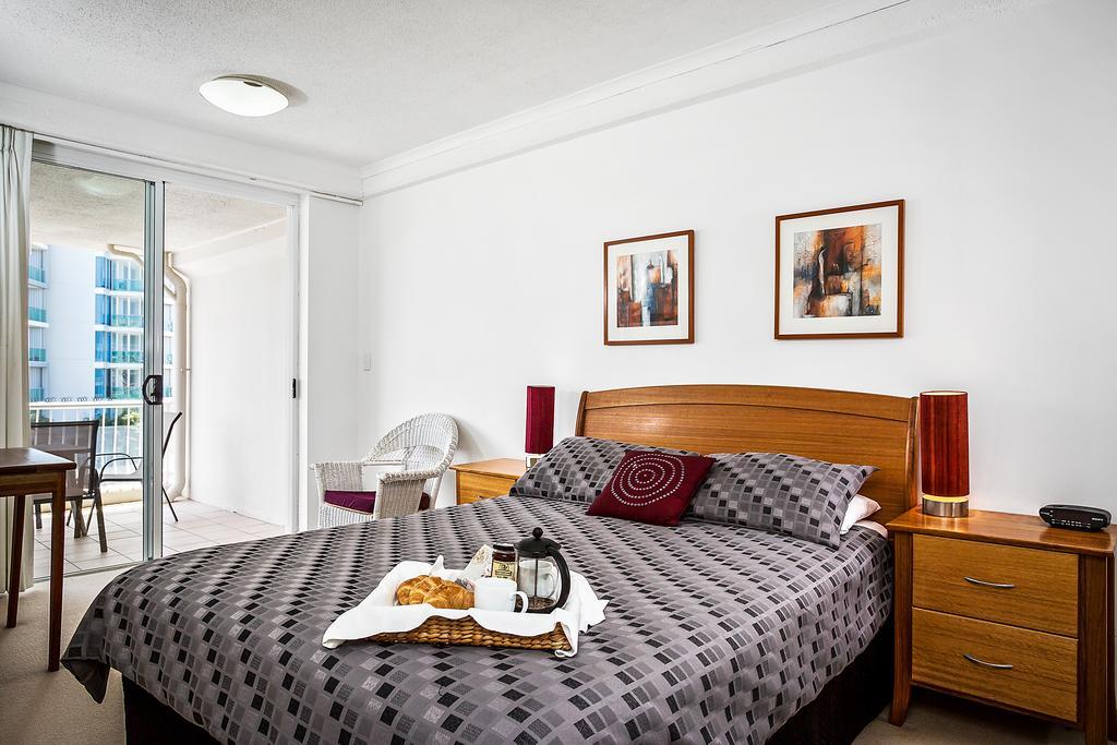 Kirra Beach Apartments Гоулд Коуст Екстериор снимка