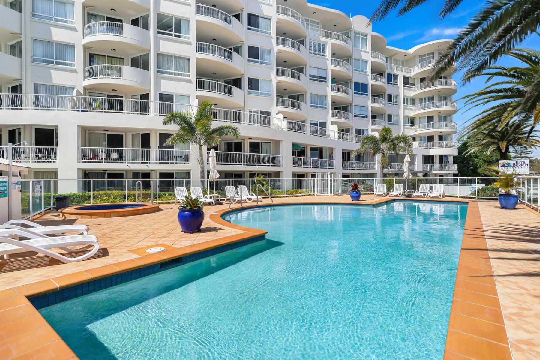 Kirra Beach Apartments Гоулд Коуст Екстериор снимка