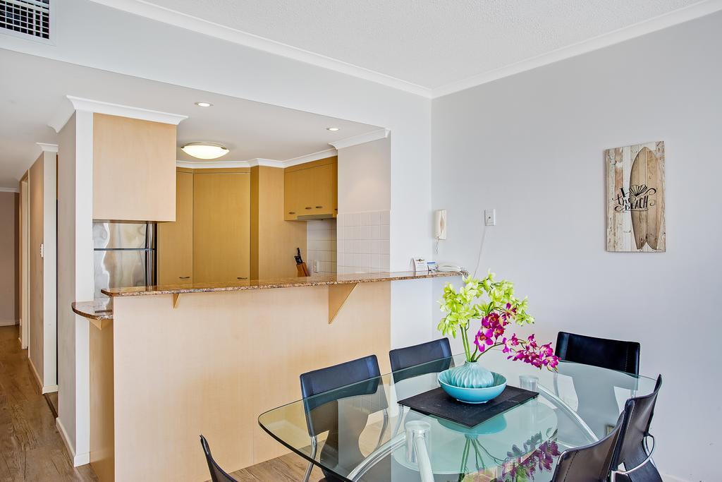 Kirra Beach Apartments Гоулд Коуст Екстериор снимка